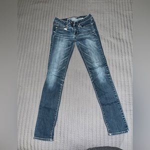 American Eagle Skinny Jeans - Size 2 - Stretch Fit